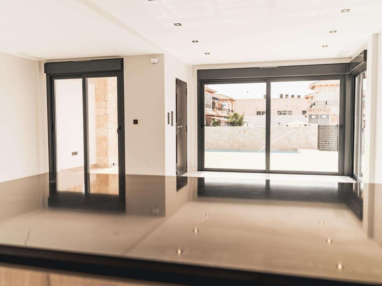 Villa for Sale in Punta Prima, Alicante 13