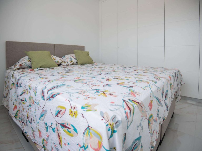 Villa for Sale in Pinar De Campoverde, Alicante 26