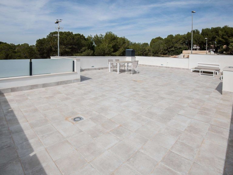 Villa for Sale in Pinar De Campoverde, Alicante 35