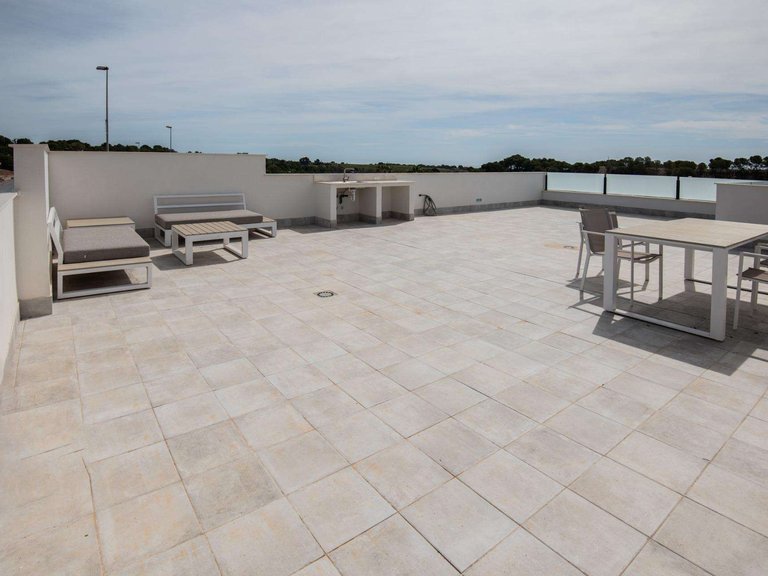 Villa for Sale in Pinar De Campoverde, Alicante 36
