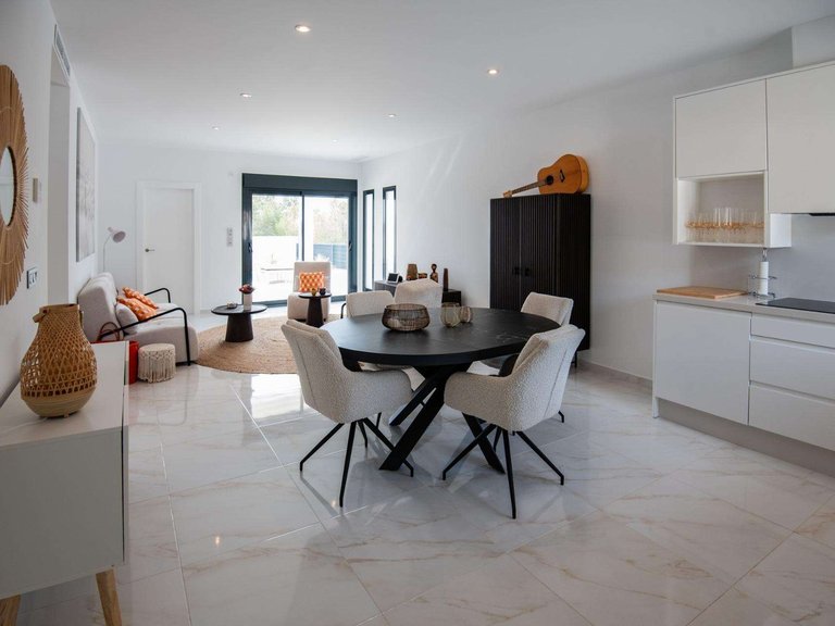 Villa for Sale in Pinar De Campoverde, Alicante 12