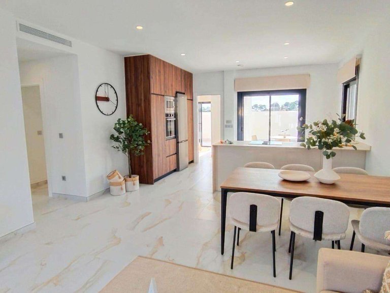 Villa for Sale in Pinar De Campoverde, Alicante 44