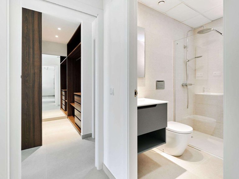 Apartment for Sale in Torrevieja, Alicante 32