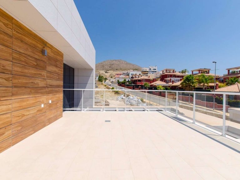 Villa for Sale in Finestrat, Alicante 16