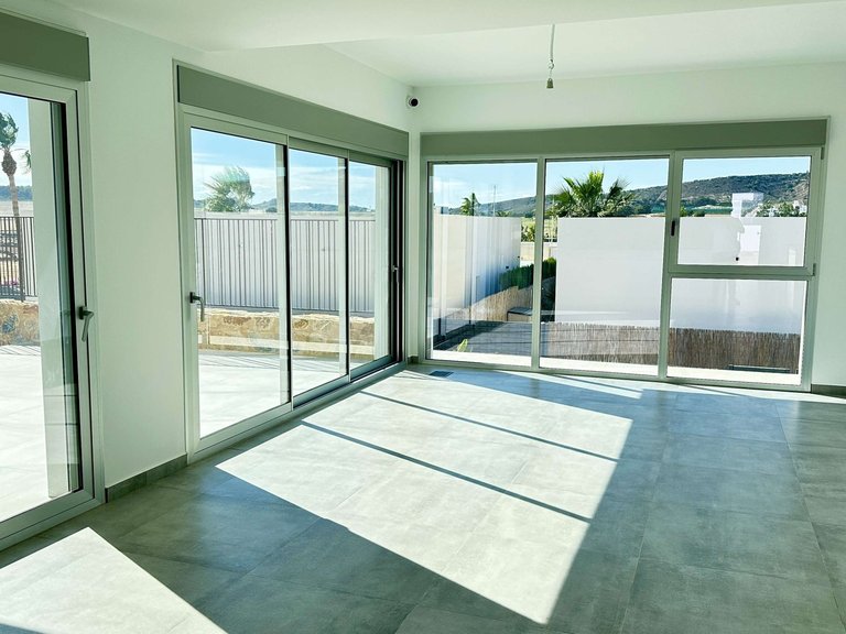 Villa for Sale in La Finca Golf And Spa Resort, Alicante 18