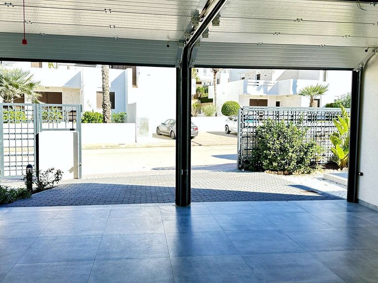 Villa for Sale in La Finca Golf And Spa Resort, Alicante 16