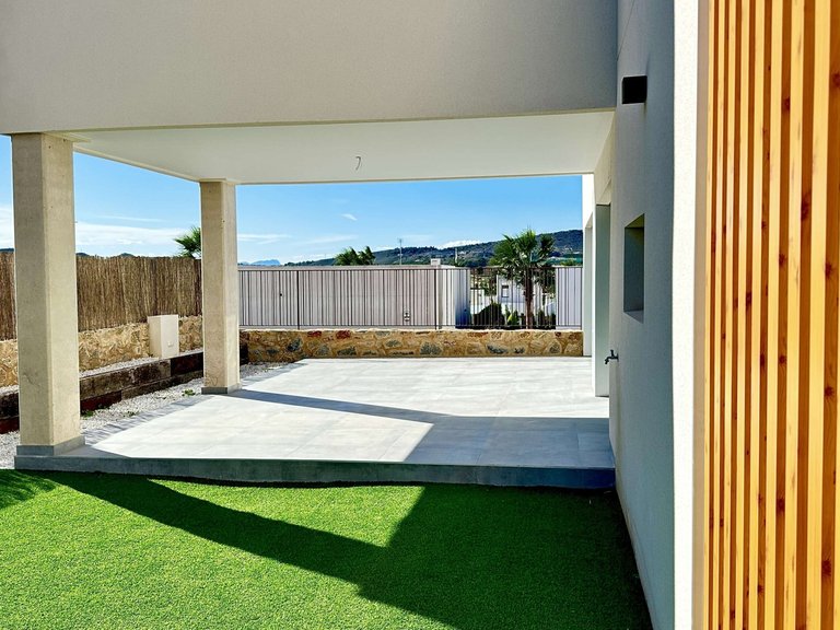 Villa for Sale in La Finca Golf And Spa Resort, Alicante 7