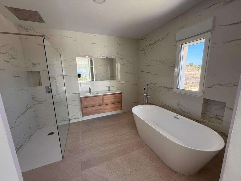 Villa for Sale in Pinoso, Alicante 10