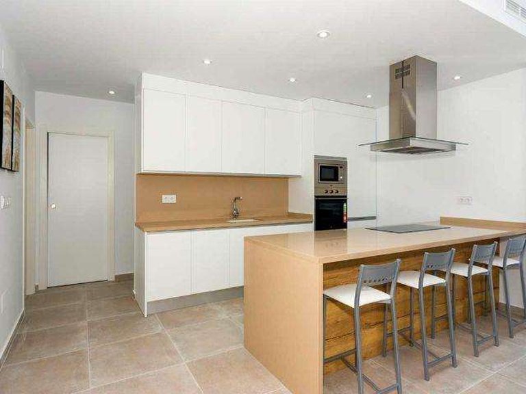 Town House for Sale in Daya Nueva, Alicante 12