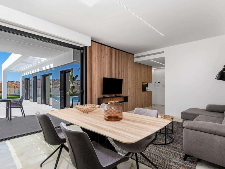 Villa for Sale in La Finca Golf And Spa Resort, Alicante 10