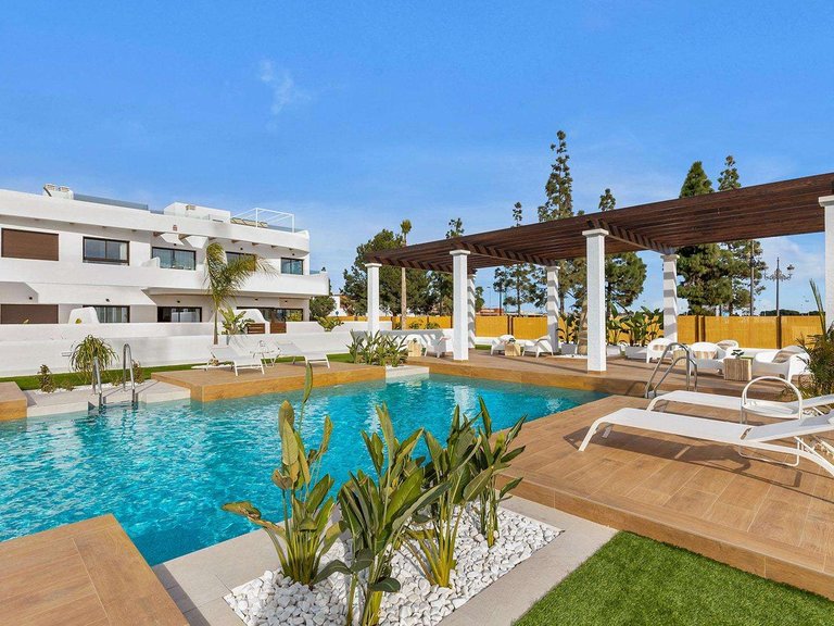 Apartment for Sale in Los Alcazares, Murcia 31