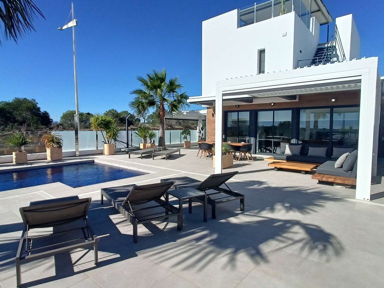 Villa for Sale in La Finca Golf And Spa Resort, Alicante 2