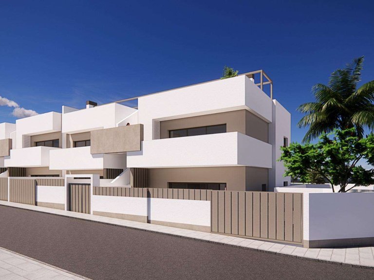 Villa for Sale in Pilar De La Horadada, Alicante 2