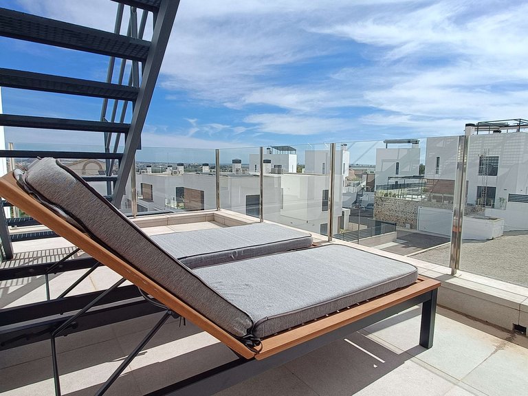 Villa for Sale in Inland Algorfa, Alicante 32