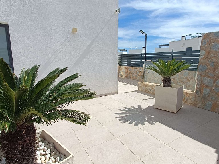 Villa for Sale in Inland Algorfa, Alicante 43