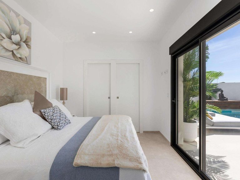 Villa for Sale in Los Alcazares, Murcia 22