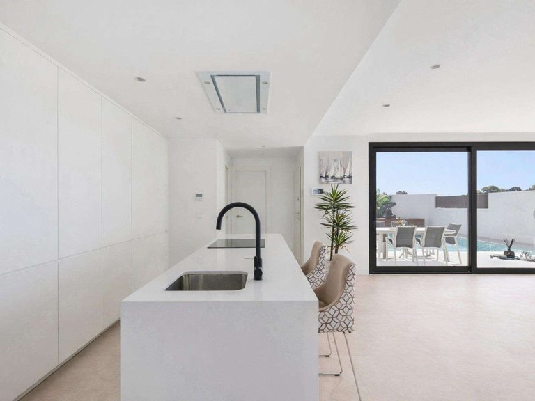 Villa for Sale in Los Alcazares, Murcia 10