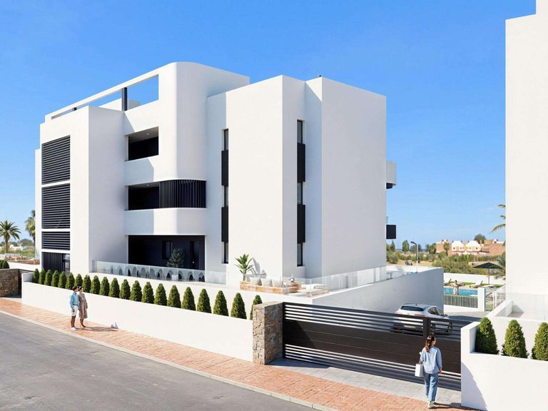 Villa for Sale in Los Alcazares, Murcia 14