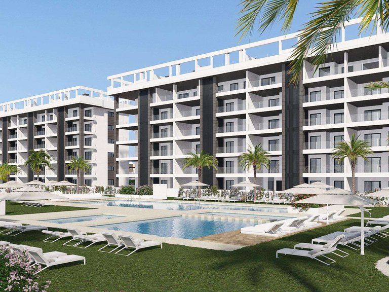 Apartment for Sale in Torrevieja, Alicante 6