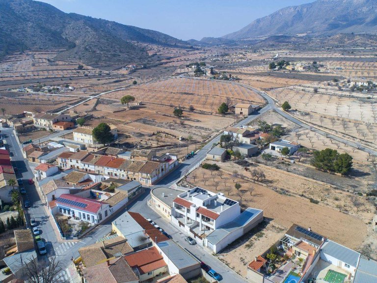 Villa for Sale in HondÃ³n De Las Nieves, Alicante 1