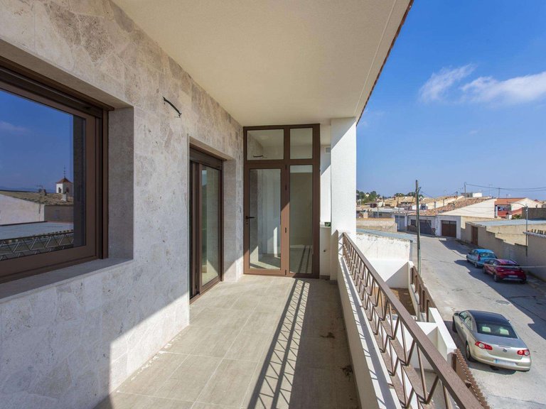 Villa for Sale in HondÃ³n De Las Nieves, Alicante 4