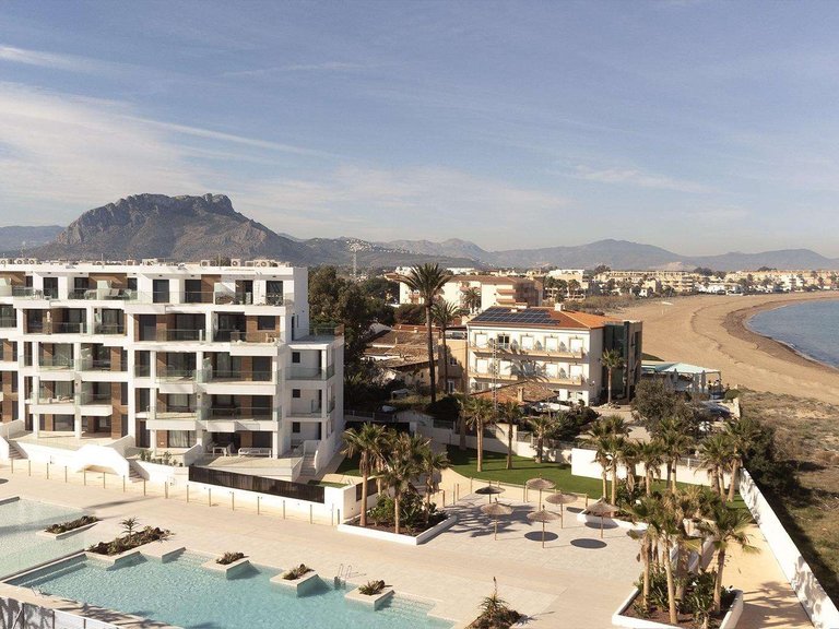 Town House for Sale in Denia, Alicante 4