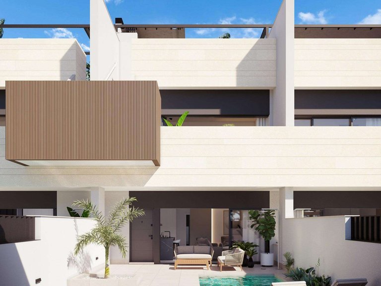 Villa for Sale in Pilar De La Horadada, Alicante 4