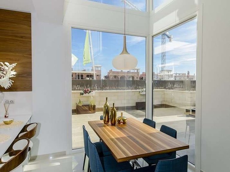 Villa for Sale in Los Montesinos, Alicante 30