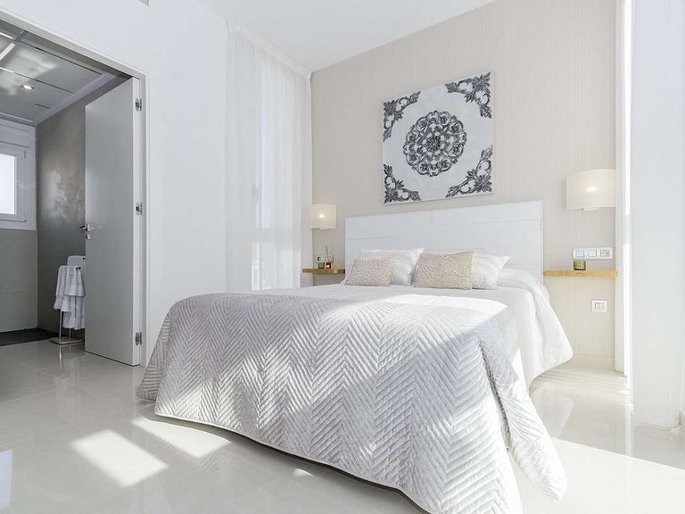 Villa for Sale in Los Montesinos, Alicante 35