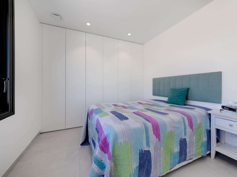 Villa for Sale in Lo Romero Golf, Alicante 16