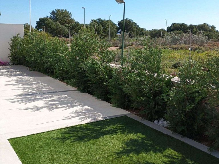 Villa for Sale in Lo Romero Golf, Alicante 28
