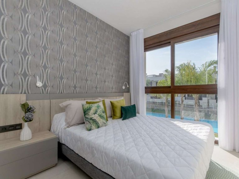 Villa for Sale in Torrevieja, Alicante 11