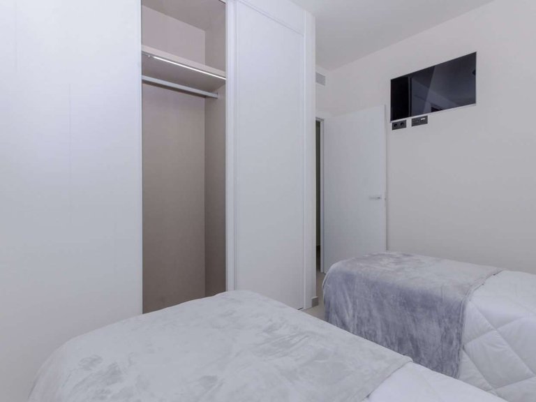 Villa for Sale in Torrevieja, Alicante 17