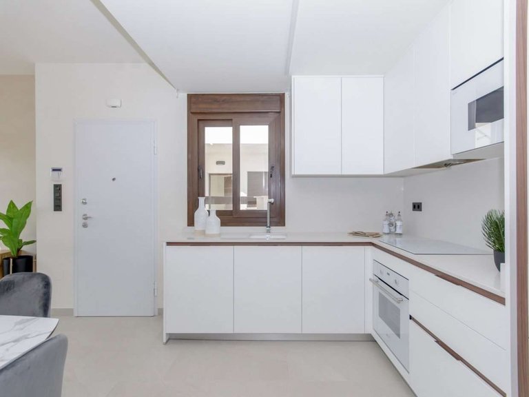 Villa for Sale in Torrevieja, Alicante 6