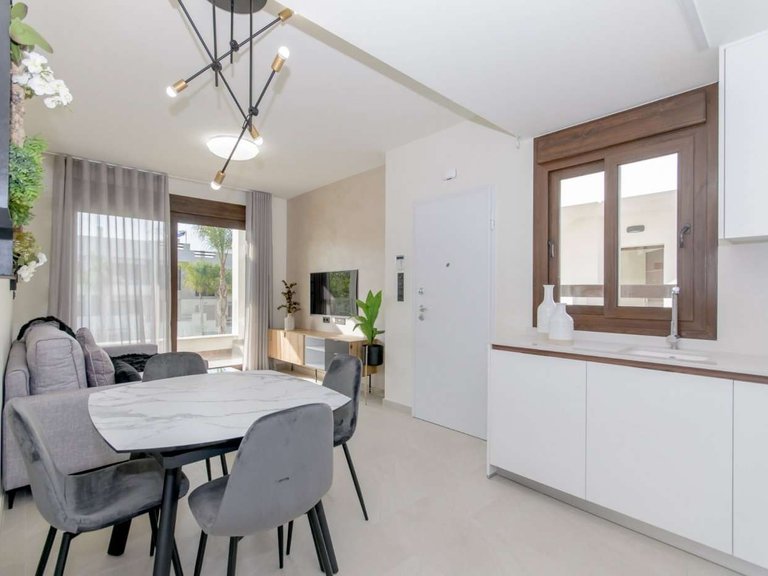 Villa for Sale in Torrevieja, Alicante 9
