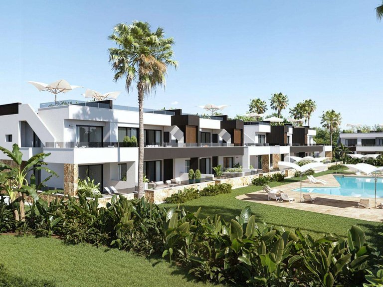 Villa for Sale in Rojales, Alicante 1