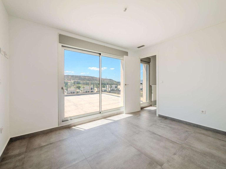 Villa for Sale in La Finca Golf And Spa Resort, Alicante 27