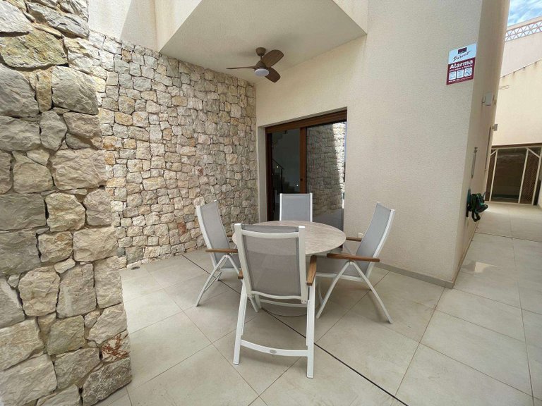 Villa for Sale in Benijofar, Alicante 28