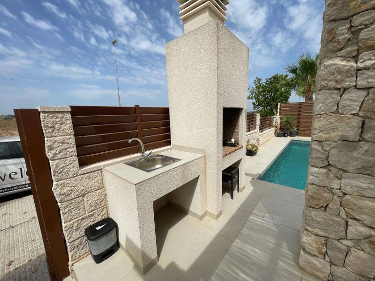 Villa for Sale in Benijofar, Alicante 35