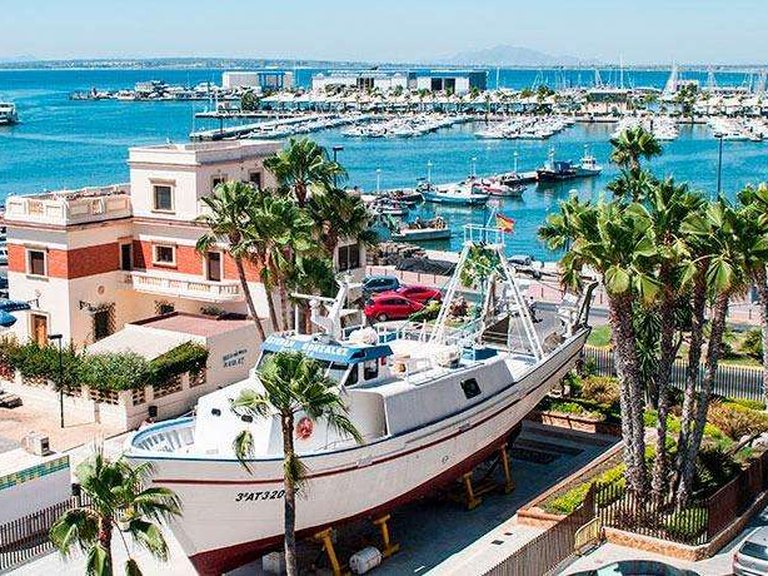 Apartment for Sale in Santa Pola, Alicante 7