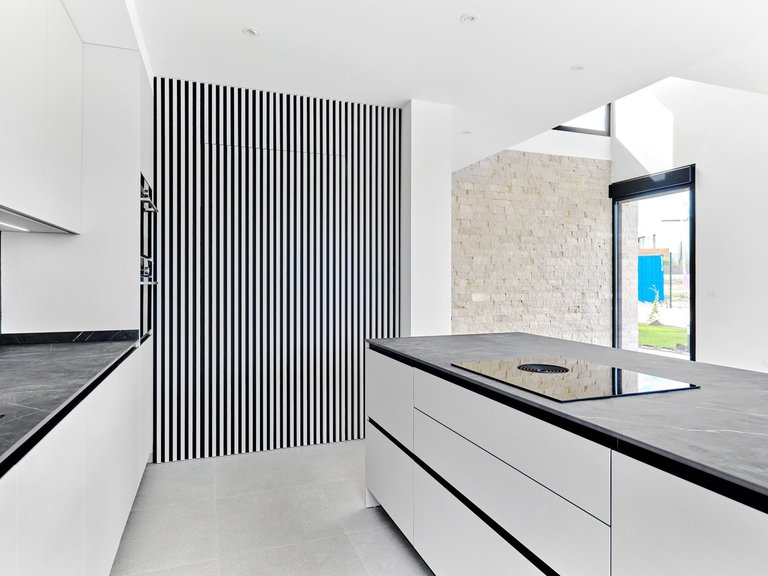 Villa for Sale in Cabo Roig, Alicante 7