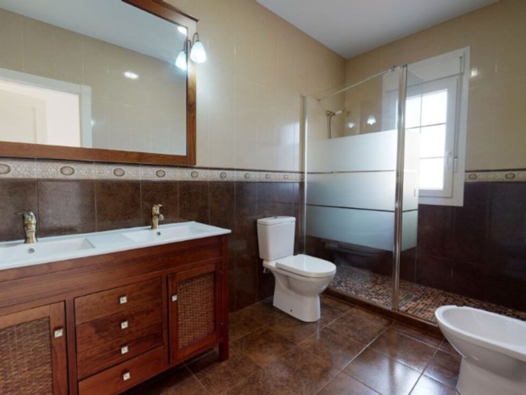 Villa for Sale in Cabo Roig, Alicante 14