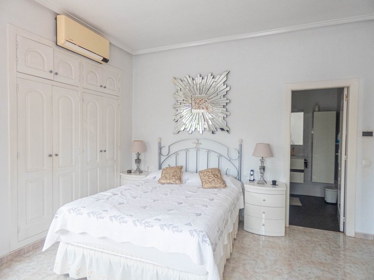 Villa for Sale in Ciudad Quesada, Alicante 11