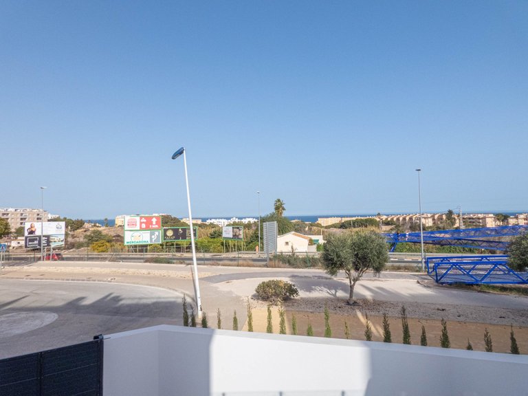 Apartment for Sale in Guardamar Del Segura, Alicante 31