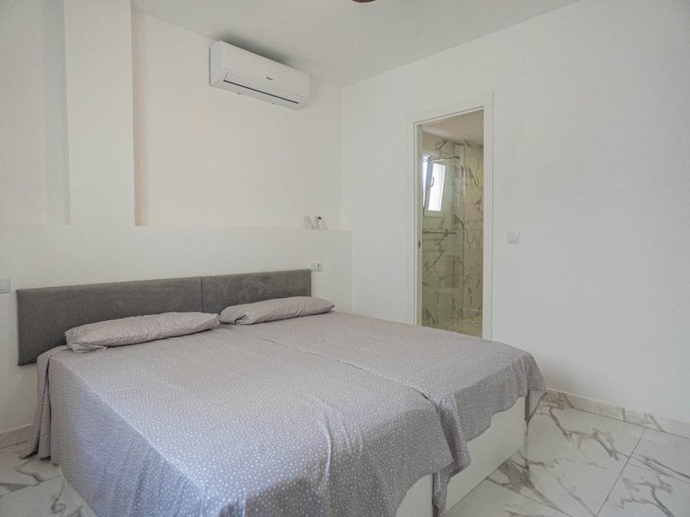 Apartment for Sale in Villamartin, Alicante 9