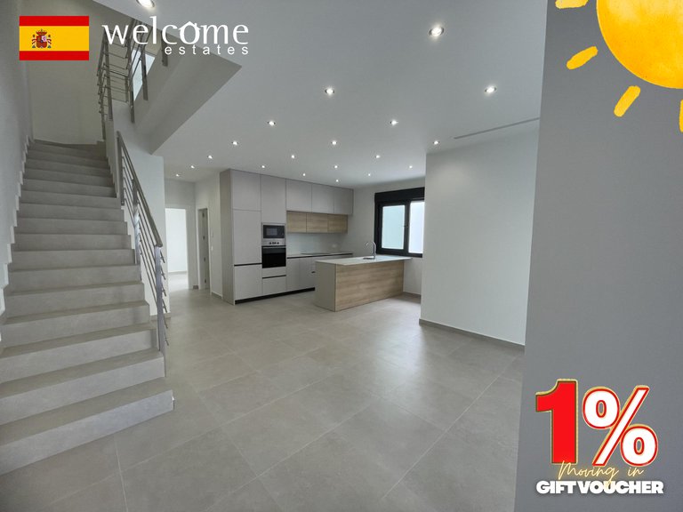 Villa for Sale in Almoradi, Alicante 1