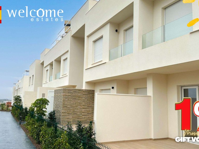 Apartment for Sale in La Finca Golf And Spa Resort, Alicante 1