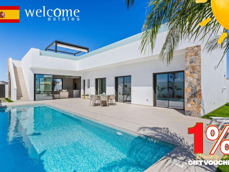 Villa for Sale in Los Alcazares, Murcia 1