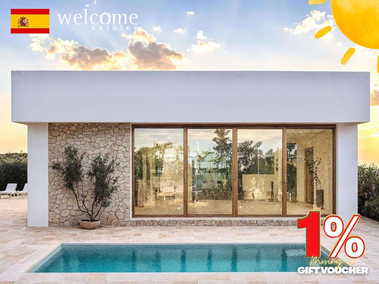 Villa for Sale in Villamartin, Alicante 1