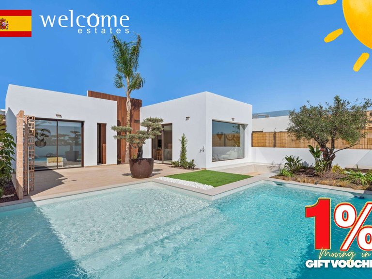 Villa for Sale in Los Alcazares, Murcia 1